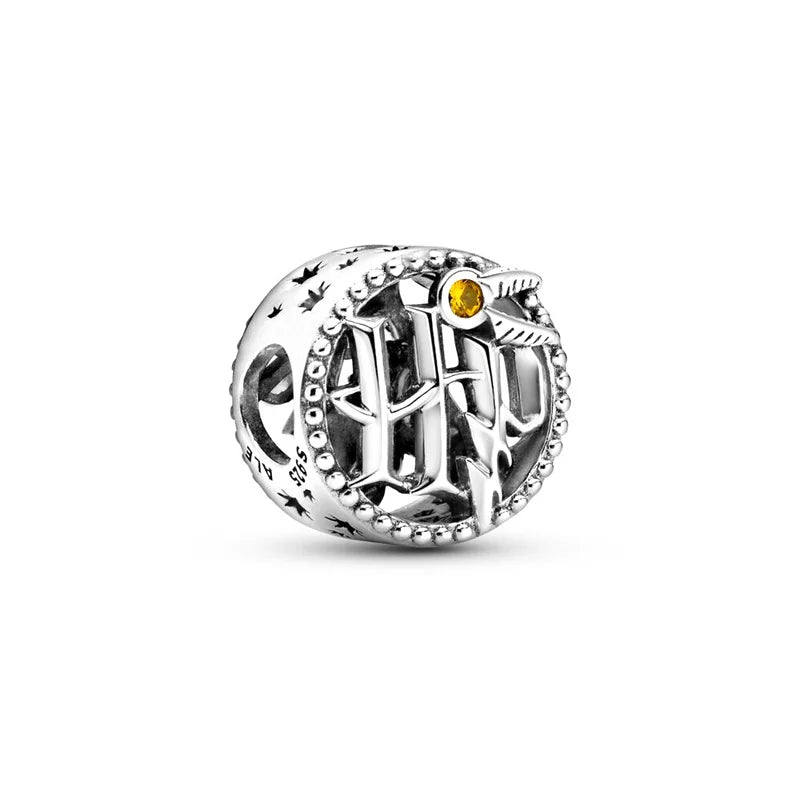 Berloque com o logo de Harry Potter, da Myzoria