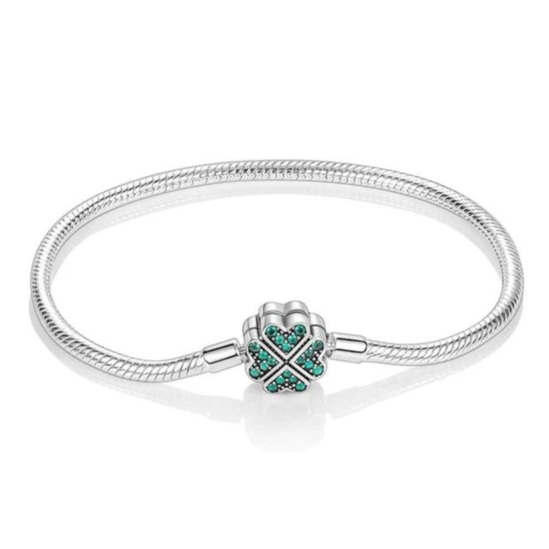 Pulseira com trevo verde, da Myzoria