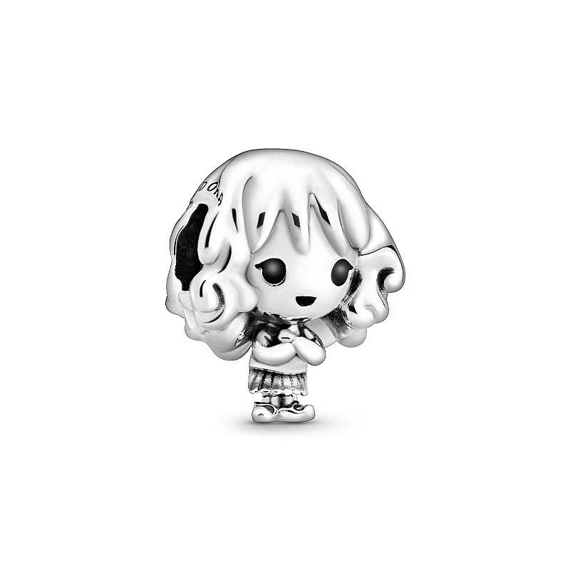 Berloque com tema da Hermione, da Myzoria