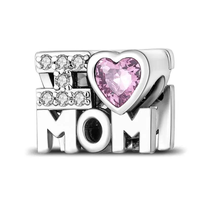 Berloque com coração e escrita I Love Mom, da Myzoria